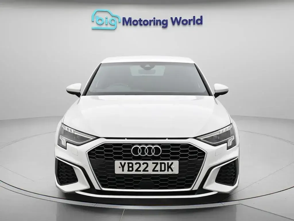 Used Audi A3 Sportback S-Line 204 HP (150 kW) 2022 White Hatchback