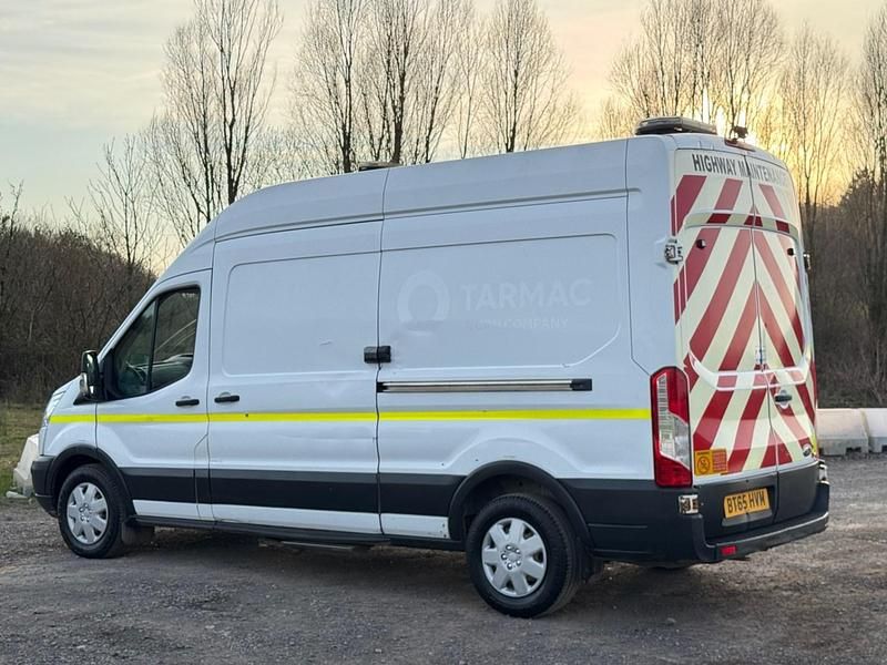 Used Ford Transit 125 HP (91 kW) 2015 White
