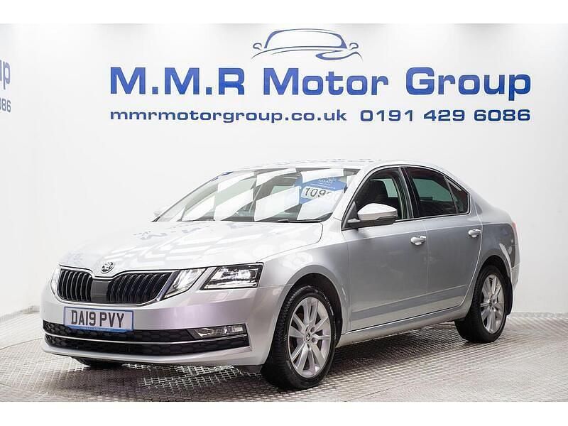 Used Skoda Octavia SE L 115 HP (84 kW) 2019 Silver Hatchback