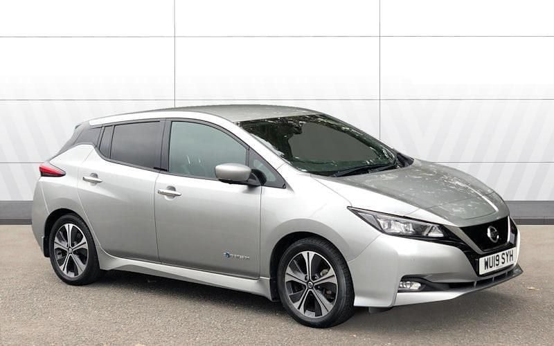 Used 2022 Nissan Leaf Tekna Hatchback | £8,794 (Good price) - Image 1/4