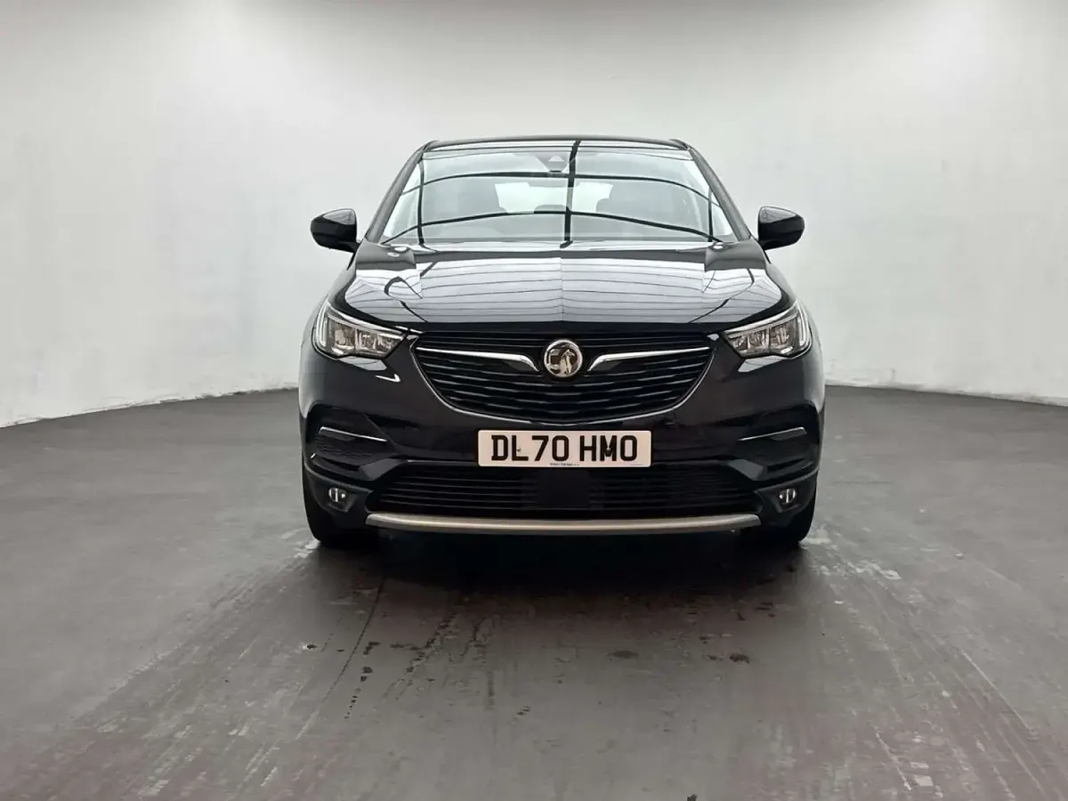 Used Vauxhall Grandland X Elite 130 HP (95 kW) 2020 Black SUV