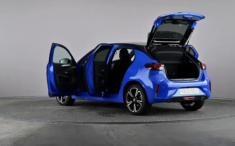 Used Vauxhall Corsa Ultimate 101 HP (74 kW) 2025 Blue Hatchback