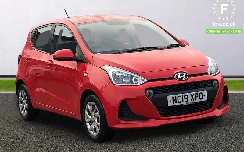 Red Used 2019 Hyundai i10 SE Hatchback | £10,999 (Fair price) - Image 1/4