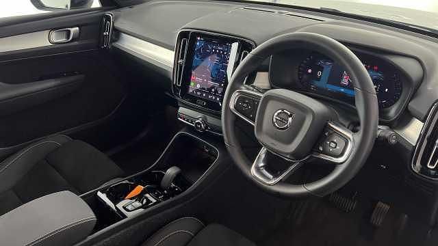 Usado Volvo XC40 Plus 194 CV (142 kW) 2026 SUV