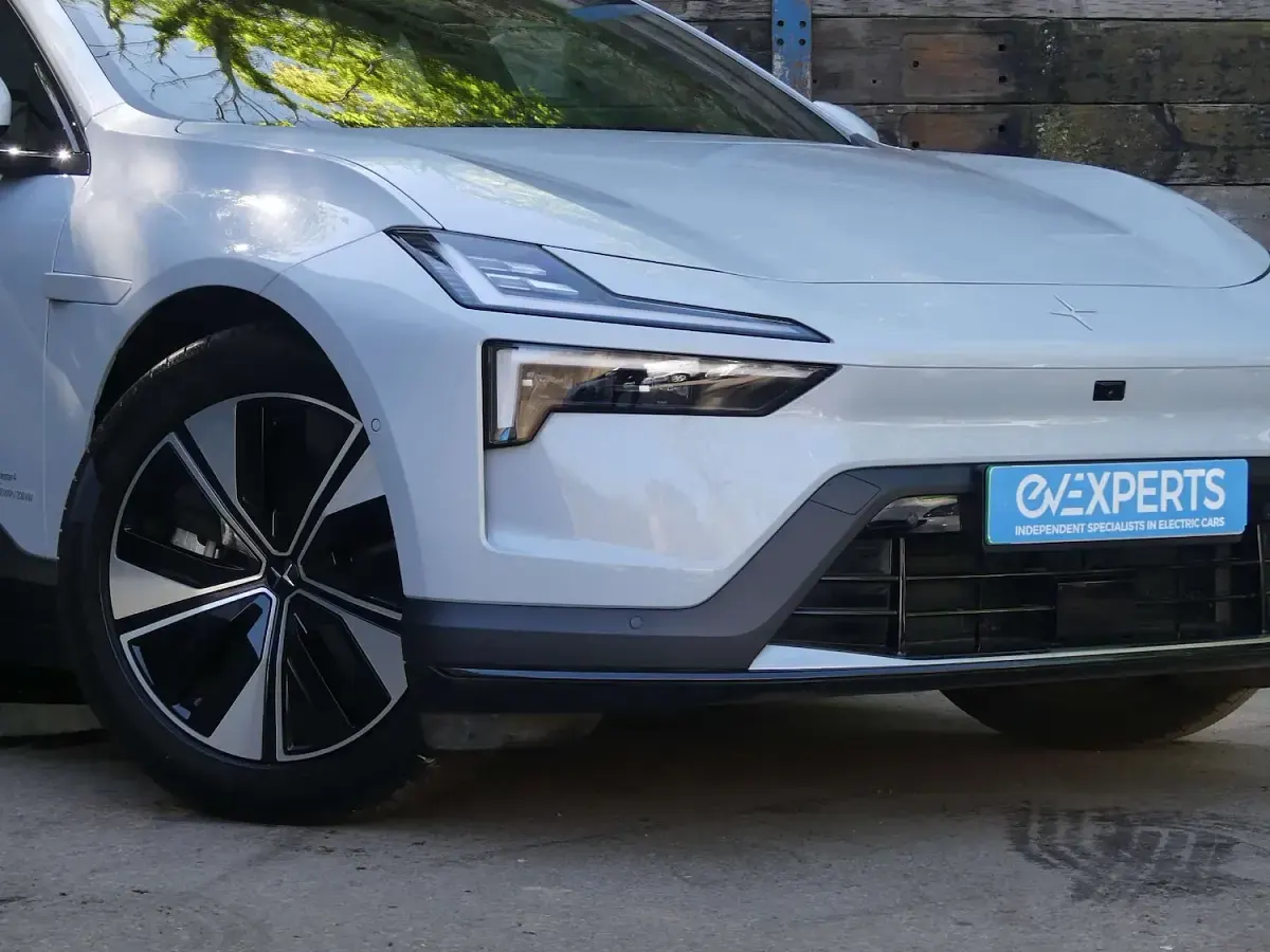 Used Polestar 4 Plus 400 kW (544 HP) 2025 Silver SUV