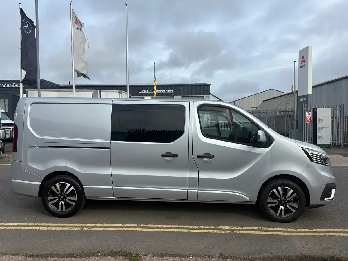Used Renault Trafic 2025 Grey MPV