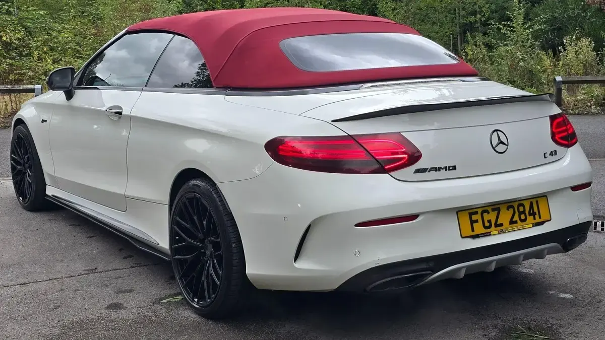 Used Mercedes C43 AMG AMG 394 HP (289 kW) 2016 White Cabriolet
