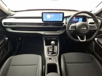 Ny Jeep Avenger Summit 100 HK (73 kW) 2026 Vit SUV