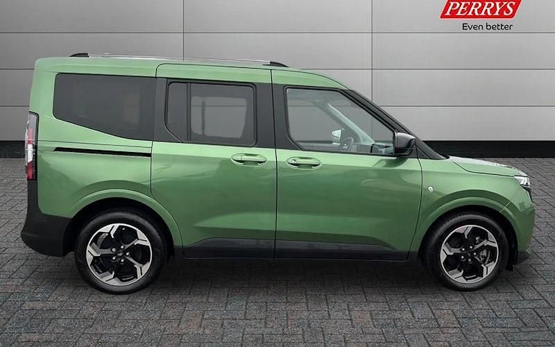 New Ford Courier Titanium 100 kW (136 HP) 2025 MPV