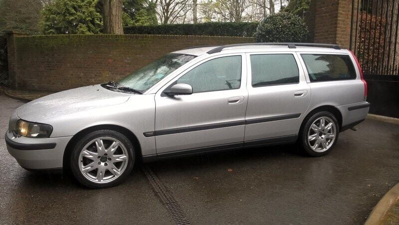 Used Volvo V70 SE 170 HP (125 kW) 2004 Mystic silver Estate