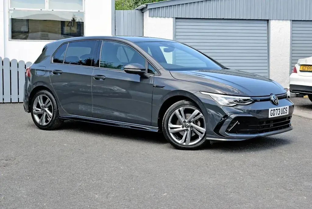 Used VW Golf VIII R-line 130 HP (95 kW) 2024 Grey Hatchback