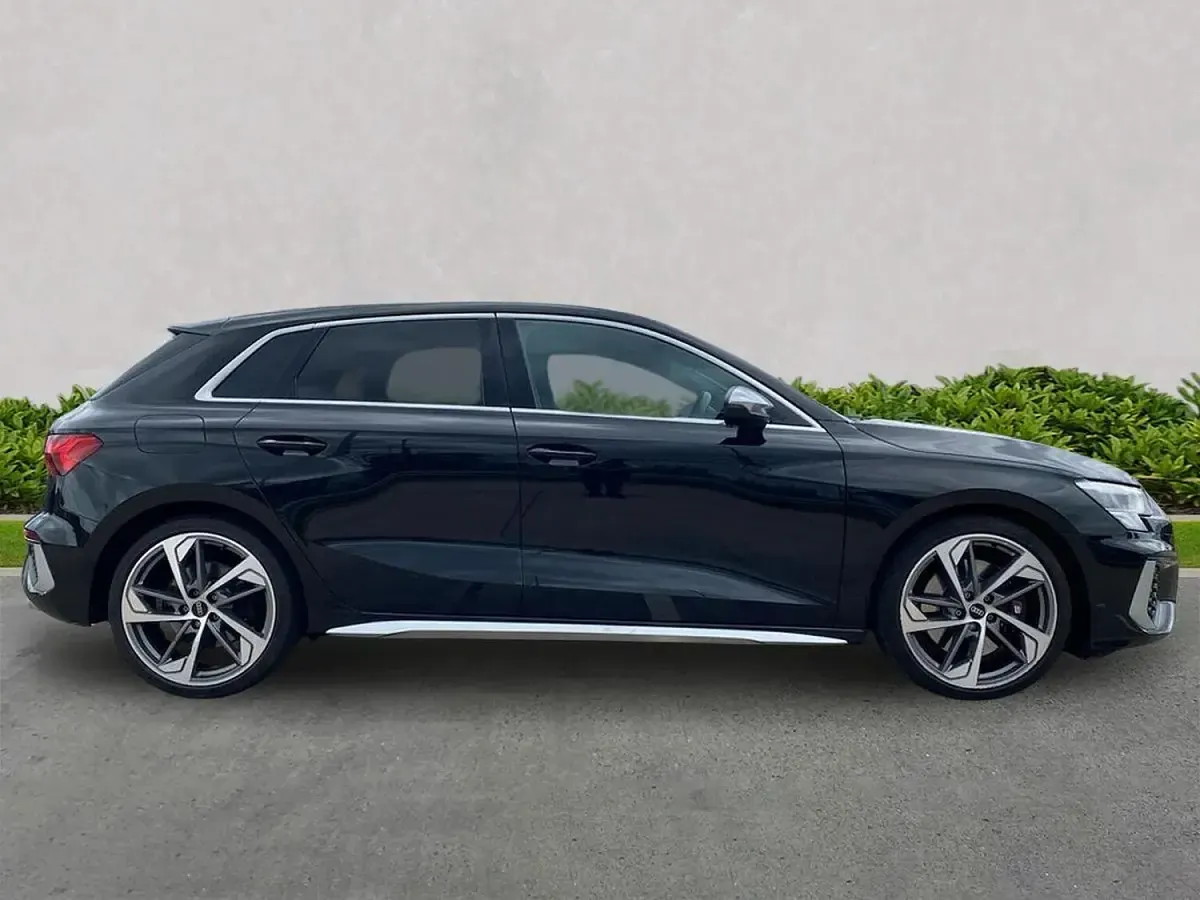 Used Audi S3 Sportback Performance 310 HP (228 kW) 2021 Black Hatchback