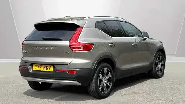 Used Volvo XC40 Inscription 161 HP (118 kW) 2021 Grey SUV