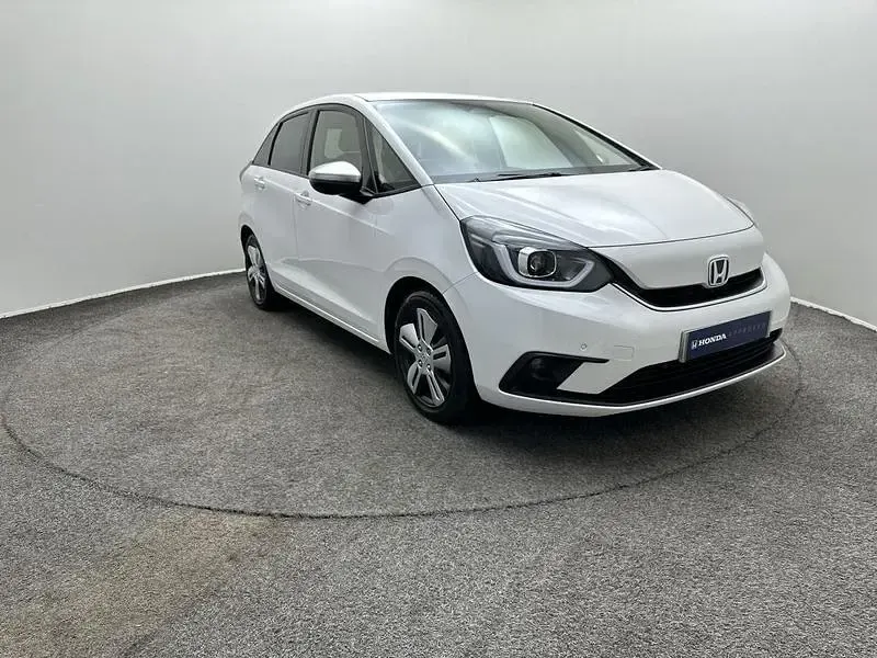 Used Honda Jazz Hybrid 109 HP (80 kW) 2021 White Hatchback