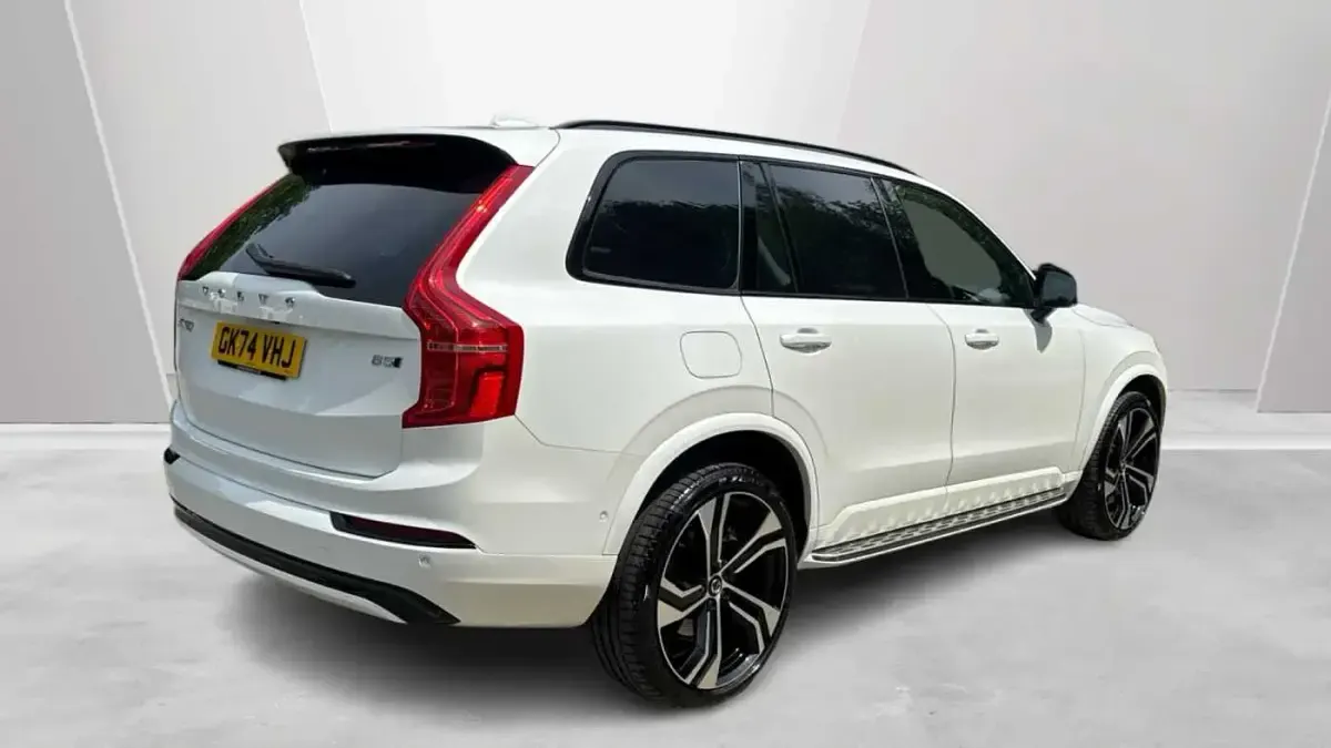 Used Volvo XC90 Ultra 247 HP (181 kW) 2025 SUV