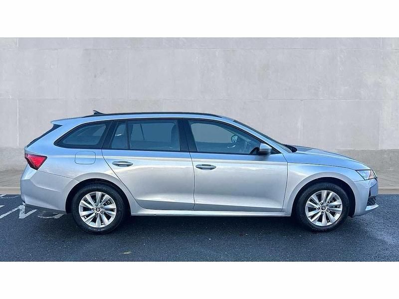 Used Skoda Octavia SE Technology 150 HP (110 kW) 2025 Silver Estate