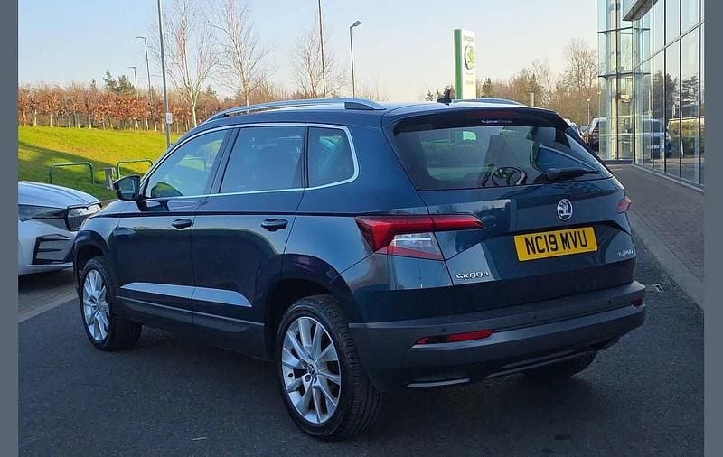 Used Skoda Karoq SE 148 HP (108 kW) 2019 Blue SUV
