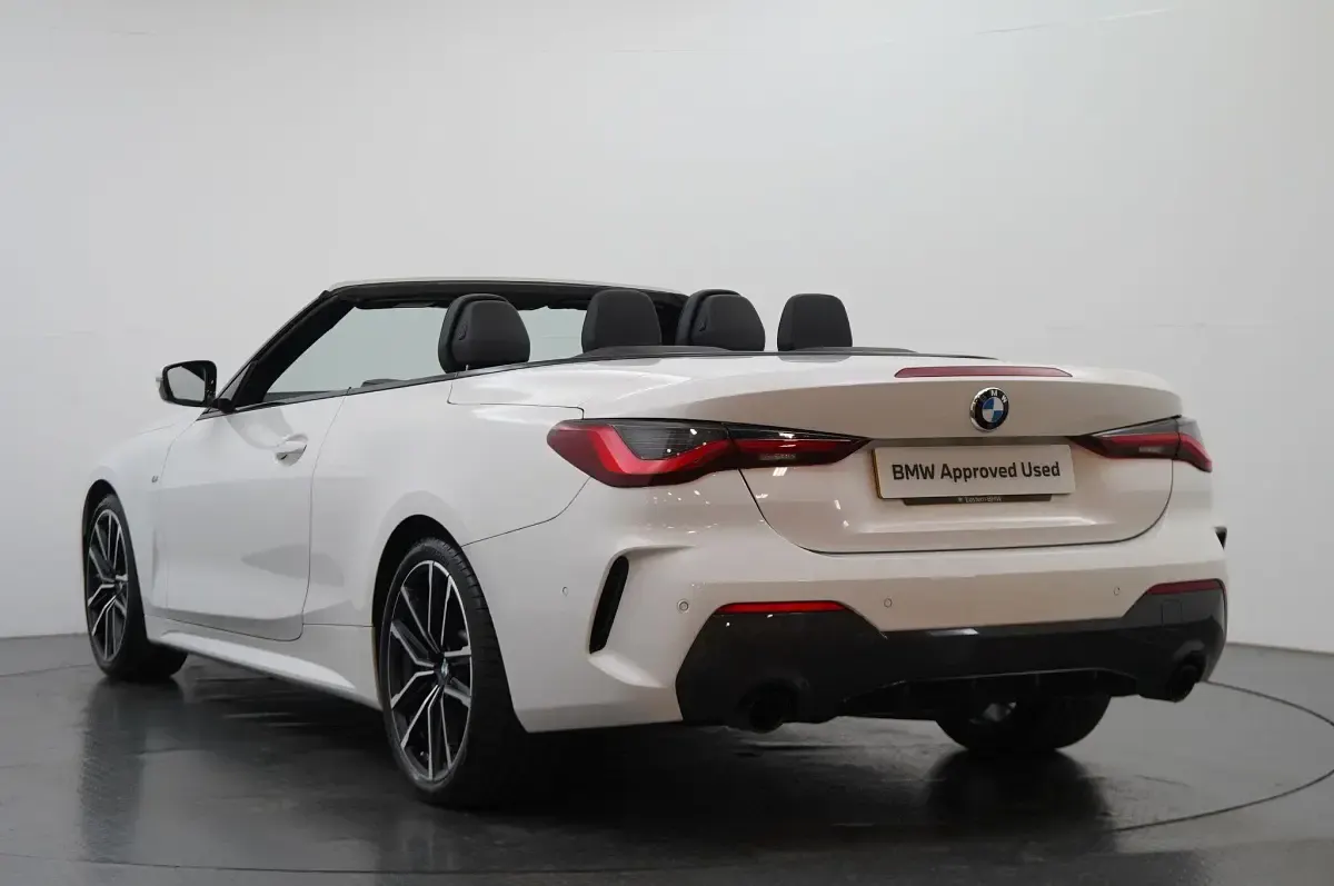 Used BMW 420 M Sport 187 HP (137 kW) 2022 White Cabriolet