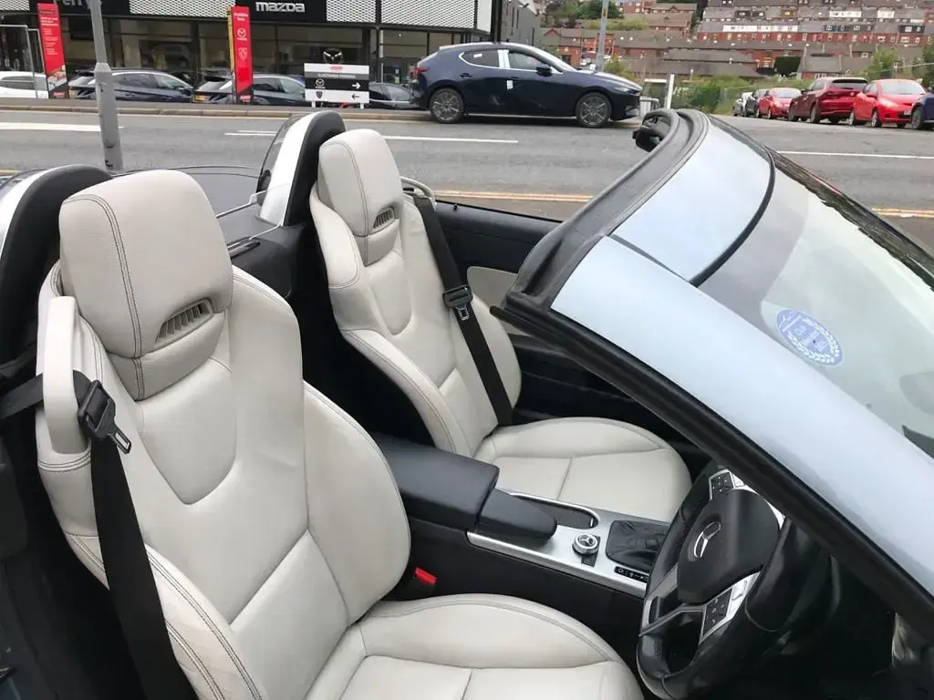 Used Mercedes SLK200 AMG 184 HP (135 kW) 2012 Galenite silver Cabriolet