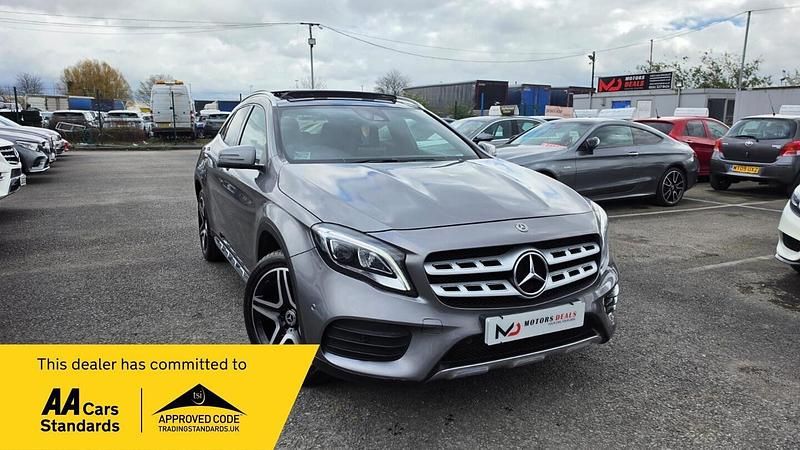 Used Mercedes GLA250 AMG Line Premium Plus 211 HP (155 kW) 2017 Grey SUV