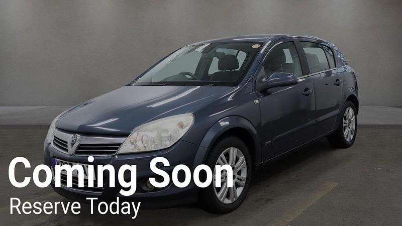 Used Vauxhall Astra Design Edition 2007 Blue Hatchback