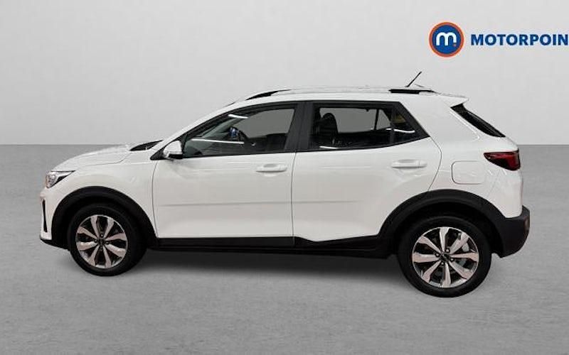 Used Kia Stonic 101 HP (74 kW) 2024 SUV