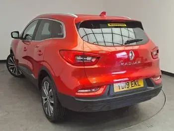 Used Renault Kadjar Iconic 160 HP (117 kW) 2019 Red SUV