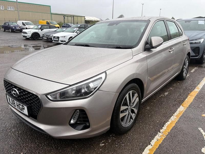 Beige Used 2018 Hyundai i30 SE Hatchback | £8,050 (Fair price) - Image 1/4