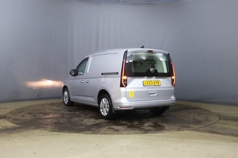 Used VW Caddy Pro 102 HP (75 kW) 2023 Silver MPV