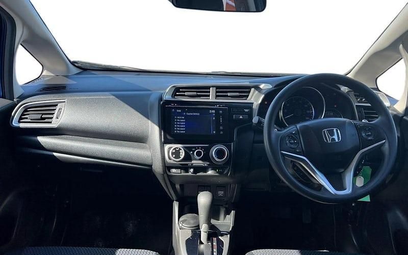 Second-hand Honda Jazz SE 102 CP (75 kW) 2020 Hatchback