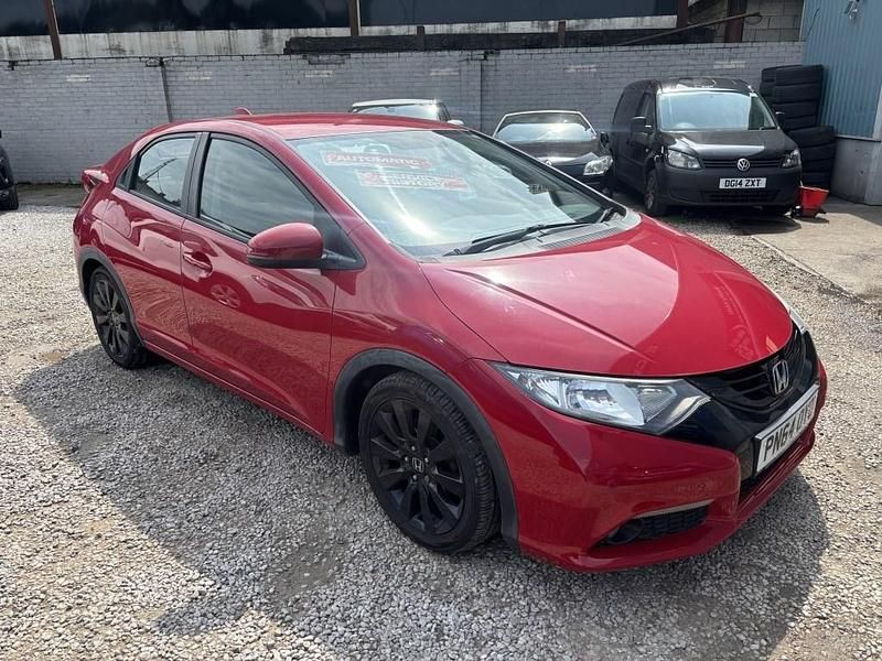 Red Used 2014 Honda Civic SE Plus Hatchback | £5,995 (Fair price) - Image 1/4