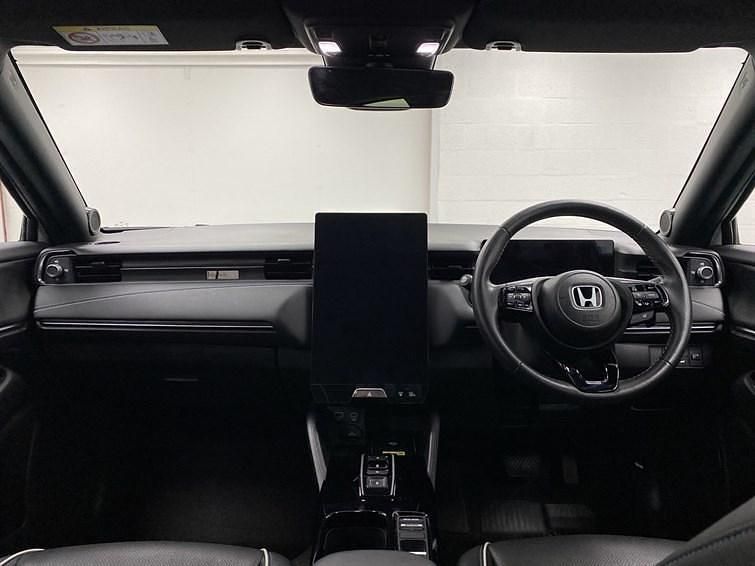 Used Honda e Advance 11 kW (15 HP) 2024 White Hatchback