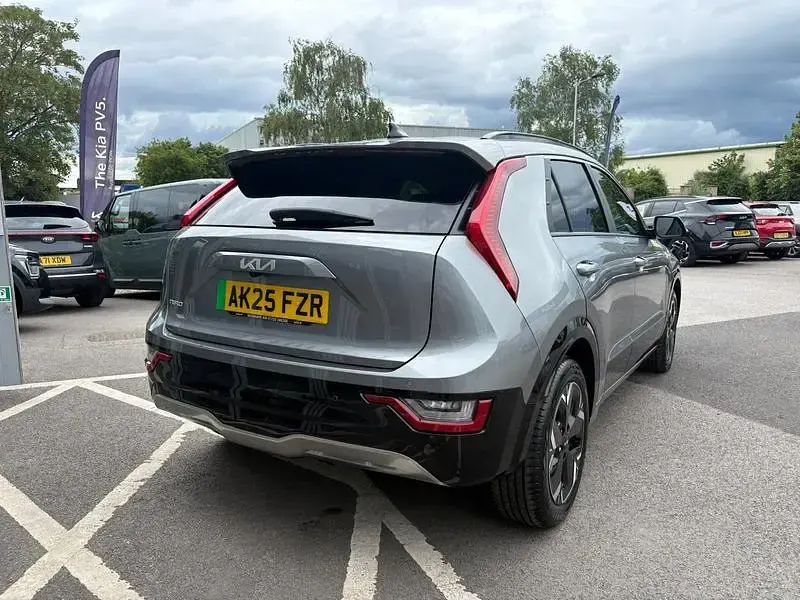 Used Kia e-Niro 150 kW (204 HP) 2025 Steel grey SUV