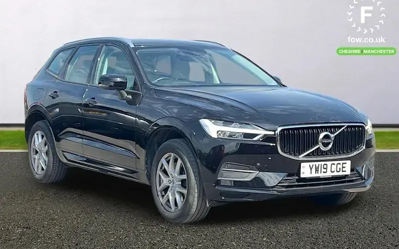 Second-hand Volvo XC60 Momentum 250 CP (183 kW) 2019 SUV