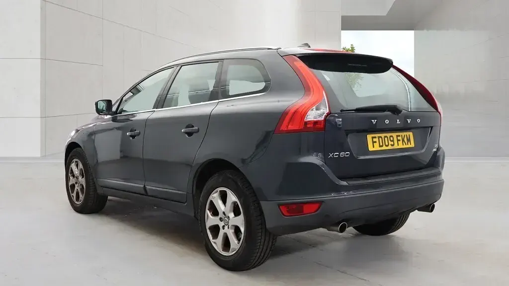 Used Volvo XC60 SE Lux 2009 Grey SUV