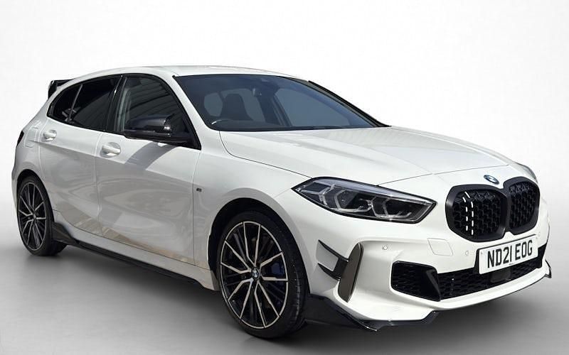 Begagnad BMW M135 306 HK (225 kW) 2024 Halvkombi