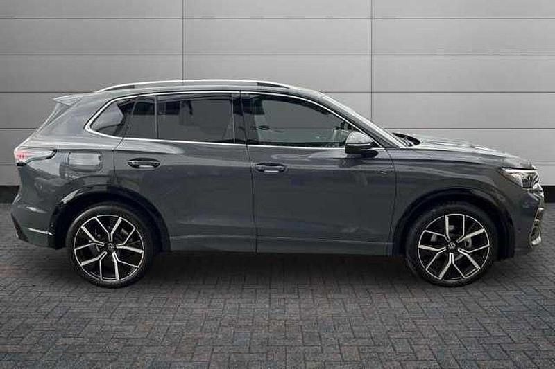 Used VW Tiguan R-line 150 HP (110 kW) 2025 Dolphin grey SUV
