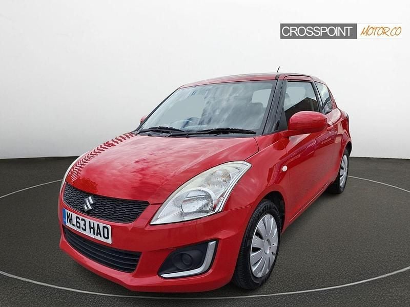 Red Used 2013 Suzuki Swift Hatchback | £3,795 (Fair price) - Image 1/4