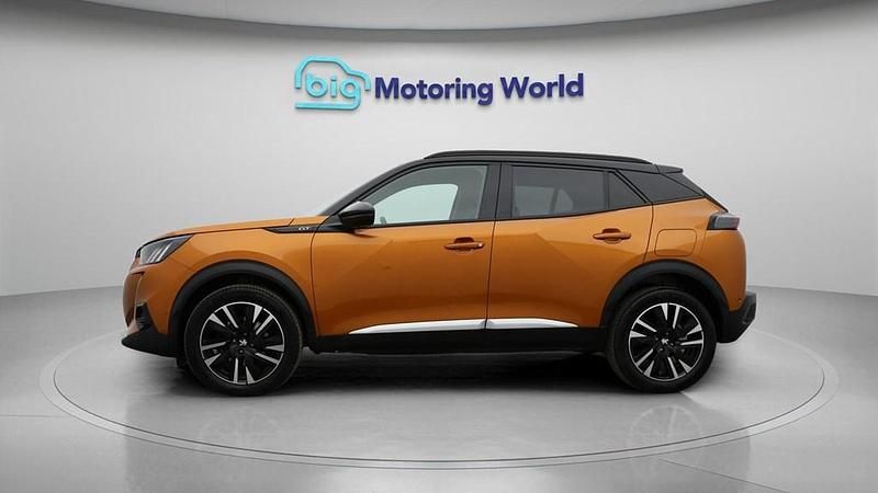 Used Peugeot 2008 Premium 155 HP (114 kW) 2021 Orange SUV