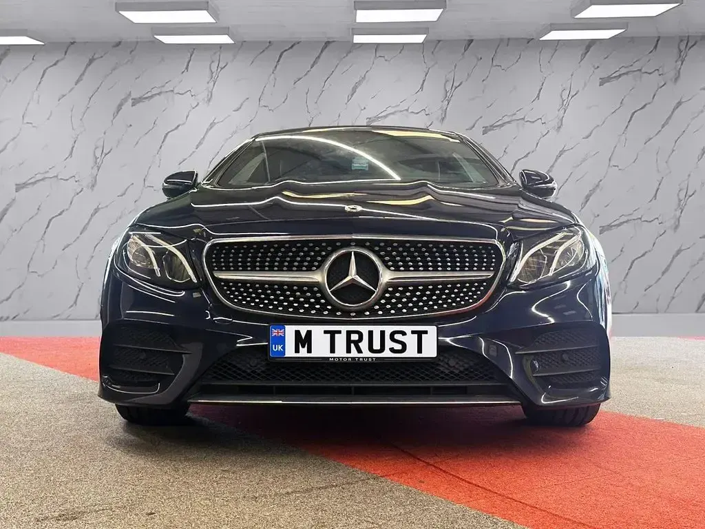 Used Mercedes E220 AMG line 194 HP (142 kW) 2019 Blue Coupe
