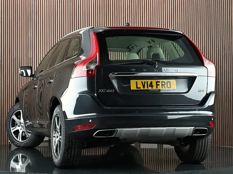 Used Volvo XC60 SE Lux 2014 Grey SUV