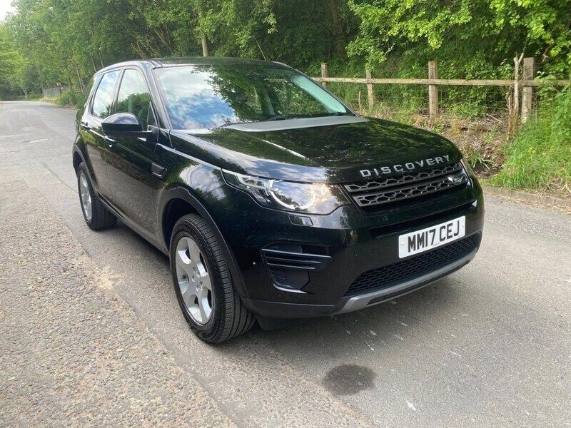 Black Used 2017 Land Rover Discovery Sport SE SUV | £8,990 (Fair price) - Image 1/4
