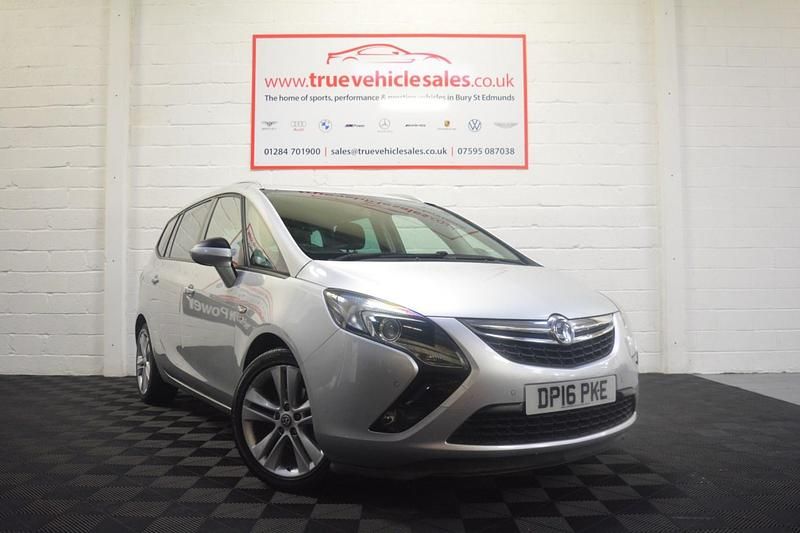 Used Vauxhall Zafira SRi 2016 Silver MPV