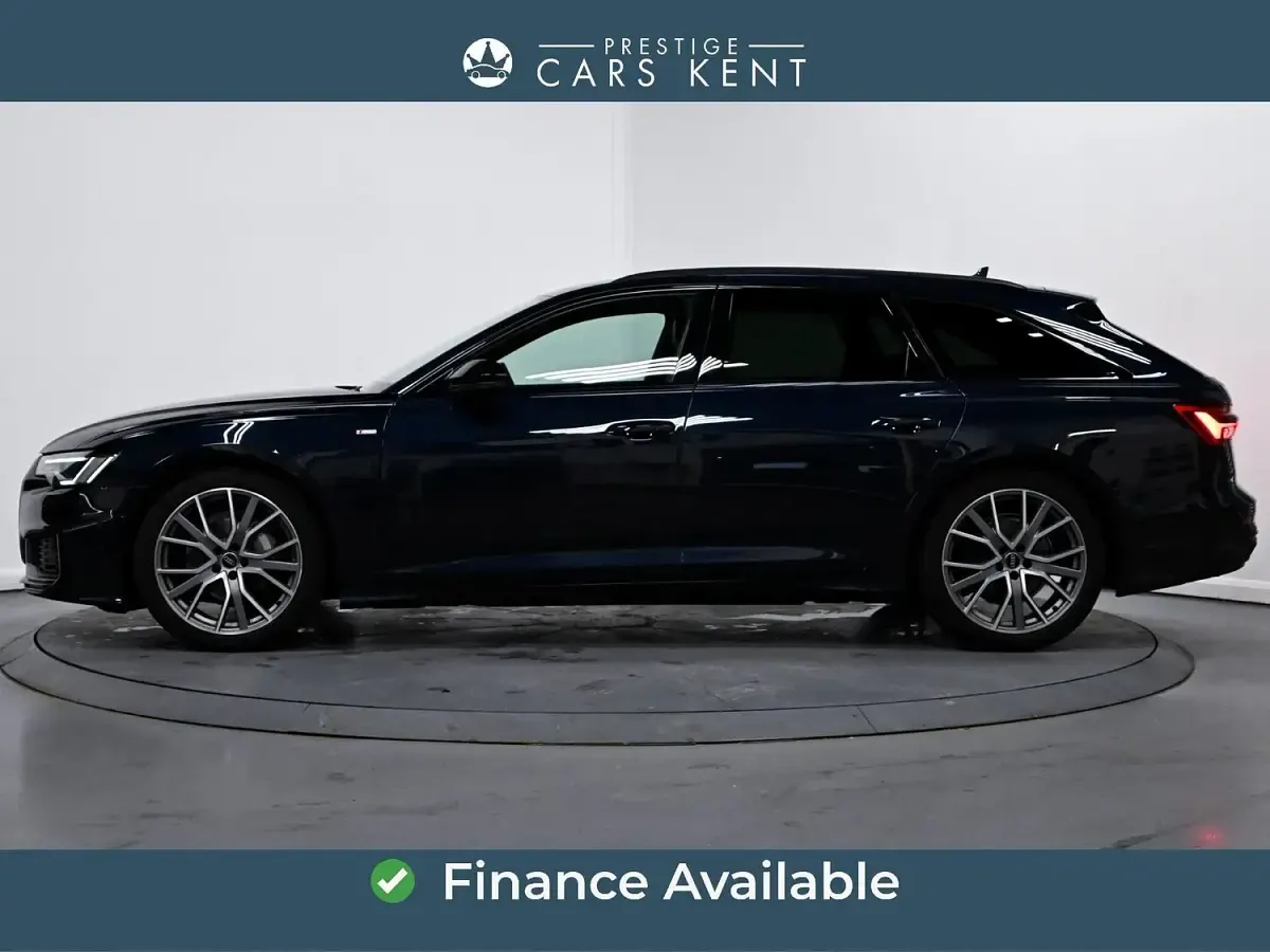 Used Audi A6 Black Edition 204 HP (150 kW) 2023 Blue Estate