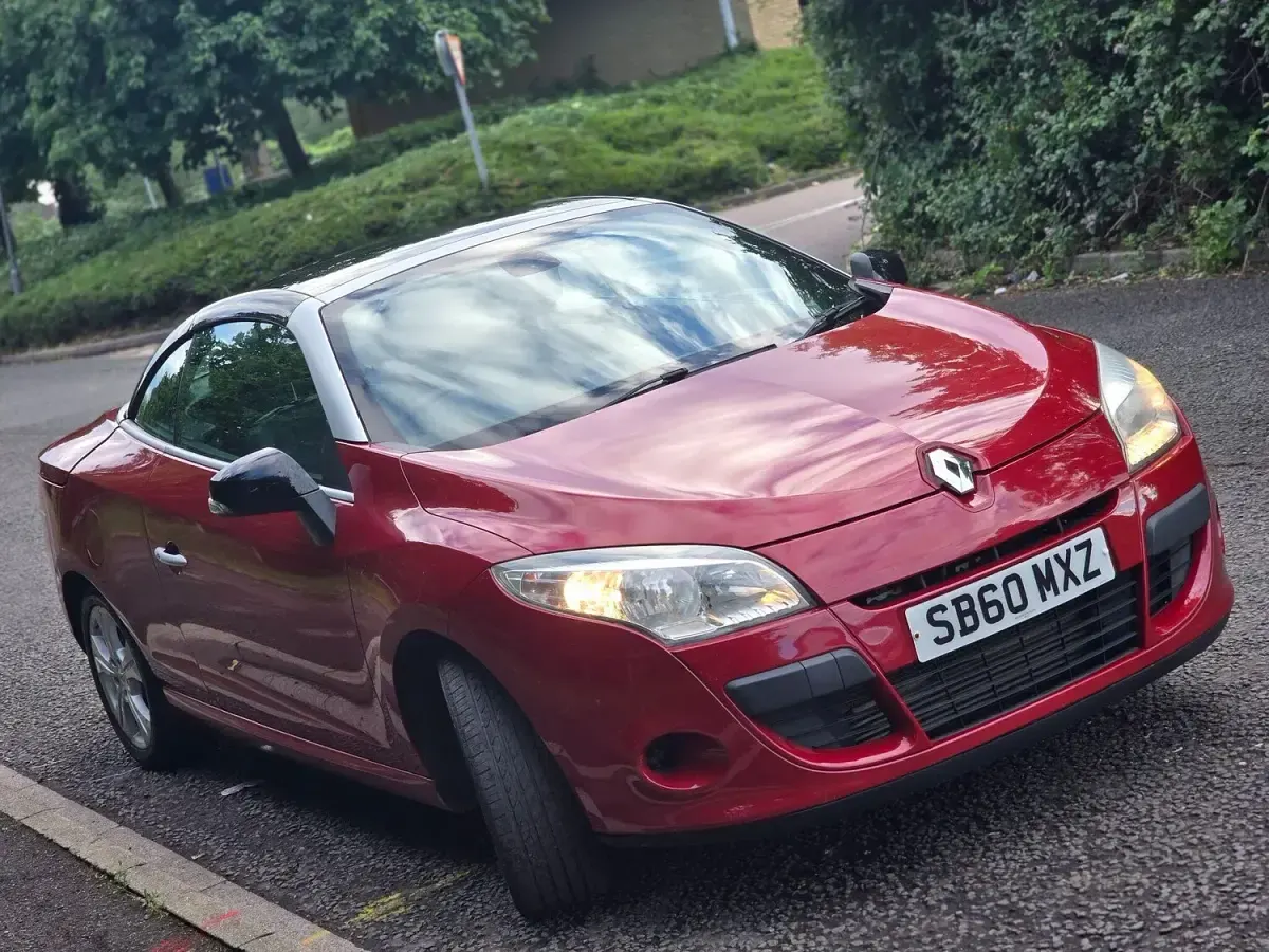 Used Renault Mégane Cabriolet Dynamique 2010 Red Cabriolet