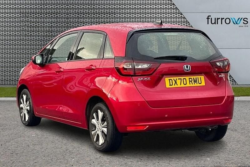 Begagnad Honda Jazz Hybrid 2020 Röd Halvkombi