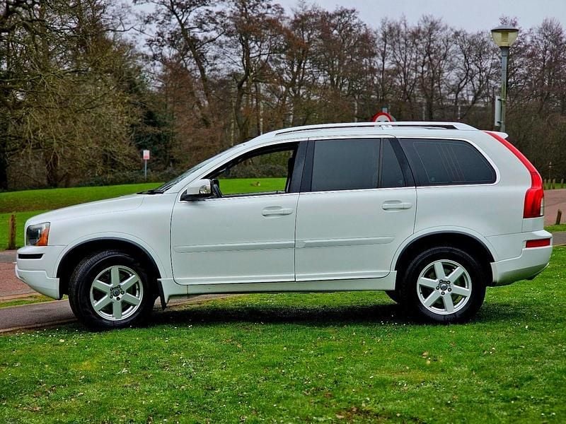 Used Volvo XC90 200 HP (147 kW) 2014 White SUV