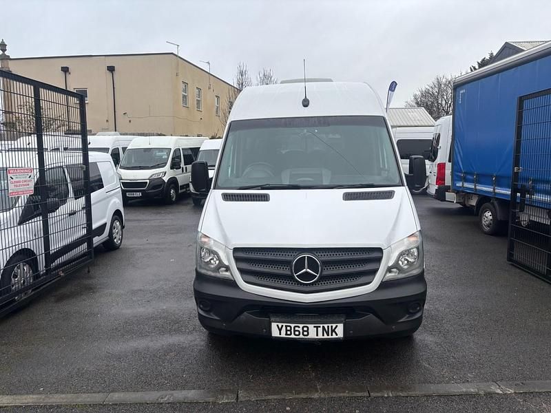 Used Mercedes Sprinter 138 HP (101 kW) 2018 White Van