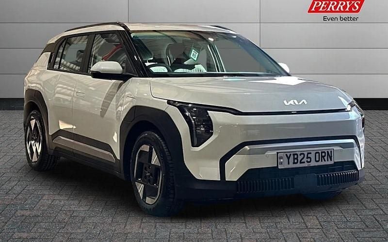 New 2026 Kia EV3 Air SUV | £28,899 (Super price) - Image 1/4