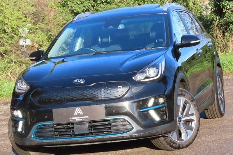 Used Kia e-Niro 150 kW (204 HP) 2021 SUV